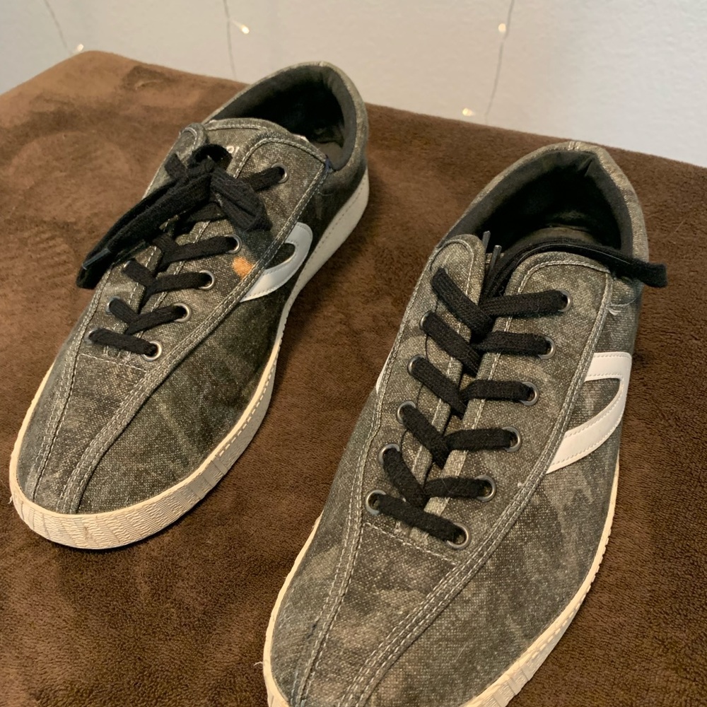 Tretorn Men’s US12 sneakers